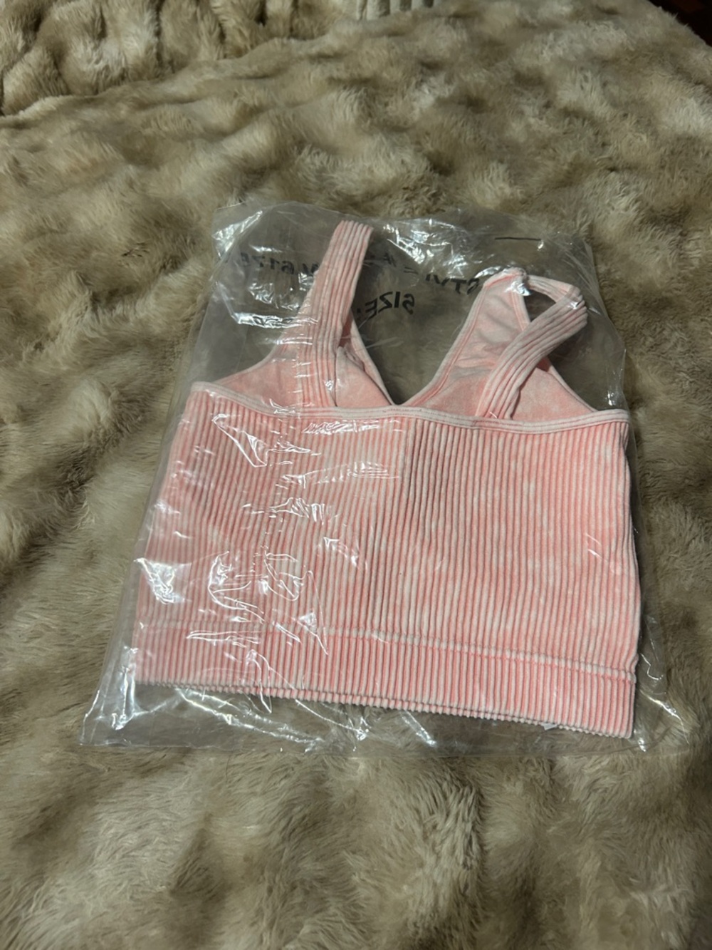 New! Set of two Zenana Ribbed V-Neck Crop Tank Top - Pink and Charcoal, L/XL - Picture 2 of 3
